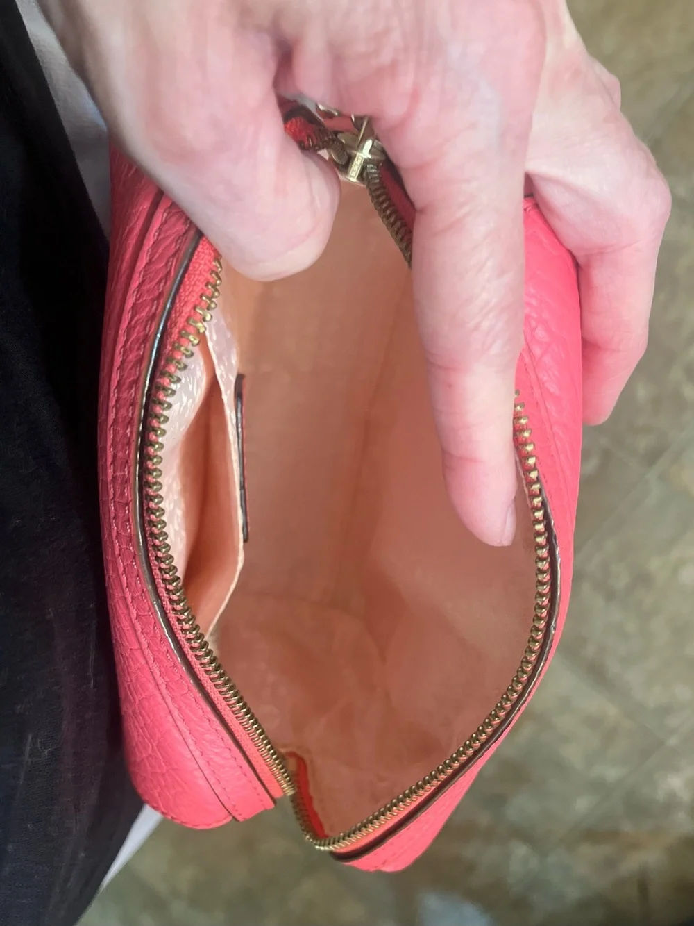 Kate Spade New York Perri Lane Looloo Pink Leather Laser Cut Crossbody Bag EUC